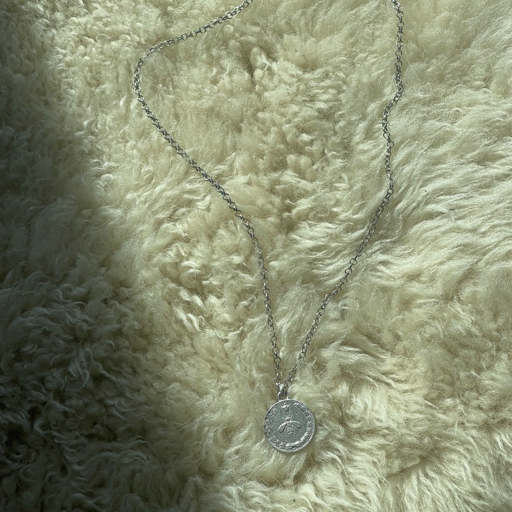 Gucci silver “bee” necklace